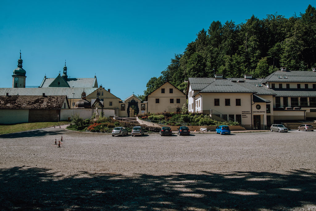 klasztor Karmelitów Bosych w Czernej