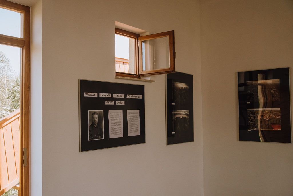 Wystawa fotografii na wieży widokowej w Czarnorzekach