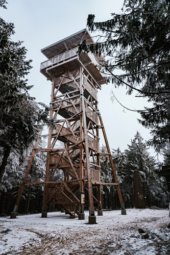 Wieża widokowa na Radziejowa w Beskidzie Sądeckim