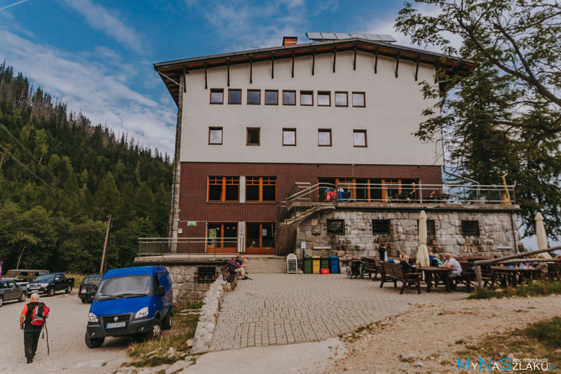 Schronisko, a właściwie Hotel Górski PTTK w Tatrach