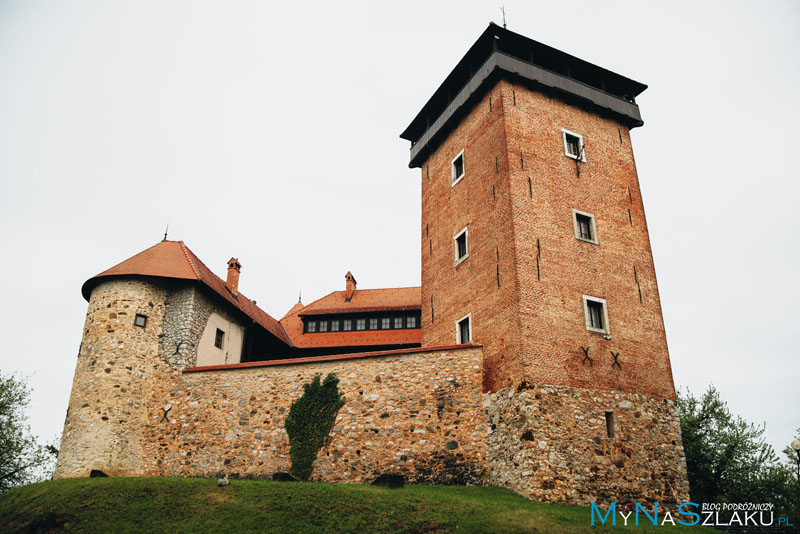 zamek dubovac - mury 