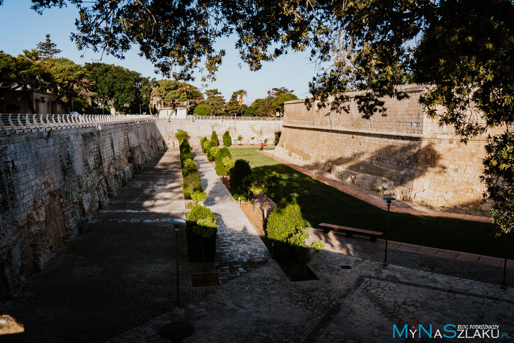 Mdina na Malcie. Spacer wąskimi uliczkami średniowiecznego miasta