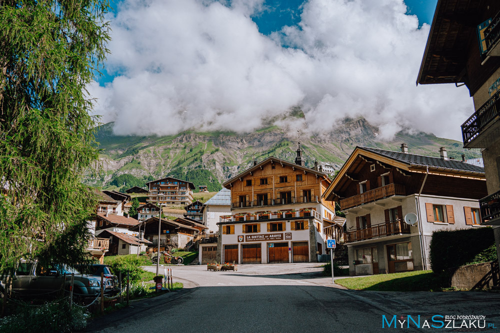 Col des Aravis