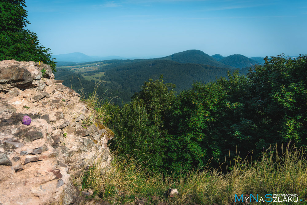 Ruiny Zamku Rogowiec i szczyt Rogowiec 870 m n.p.m.